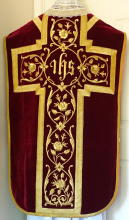 Red Roman Vestment 8360